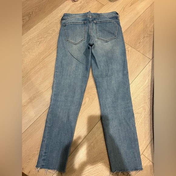 Old Navy Mid-Rise Rockstar Super Skinny Jean - 25”length - Picture 5 of 7